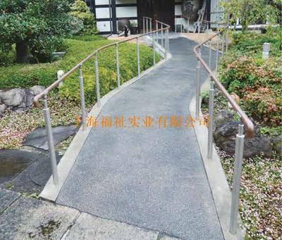 居家无障碍修缮教学组